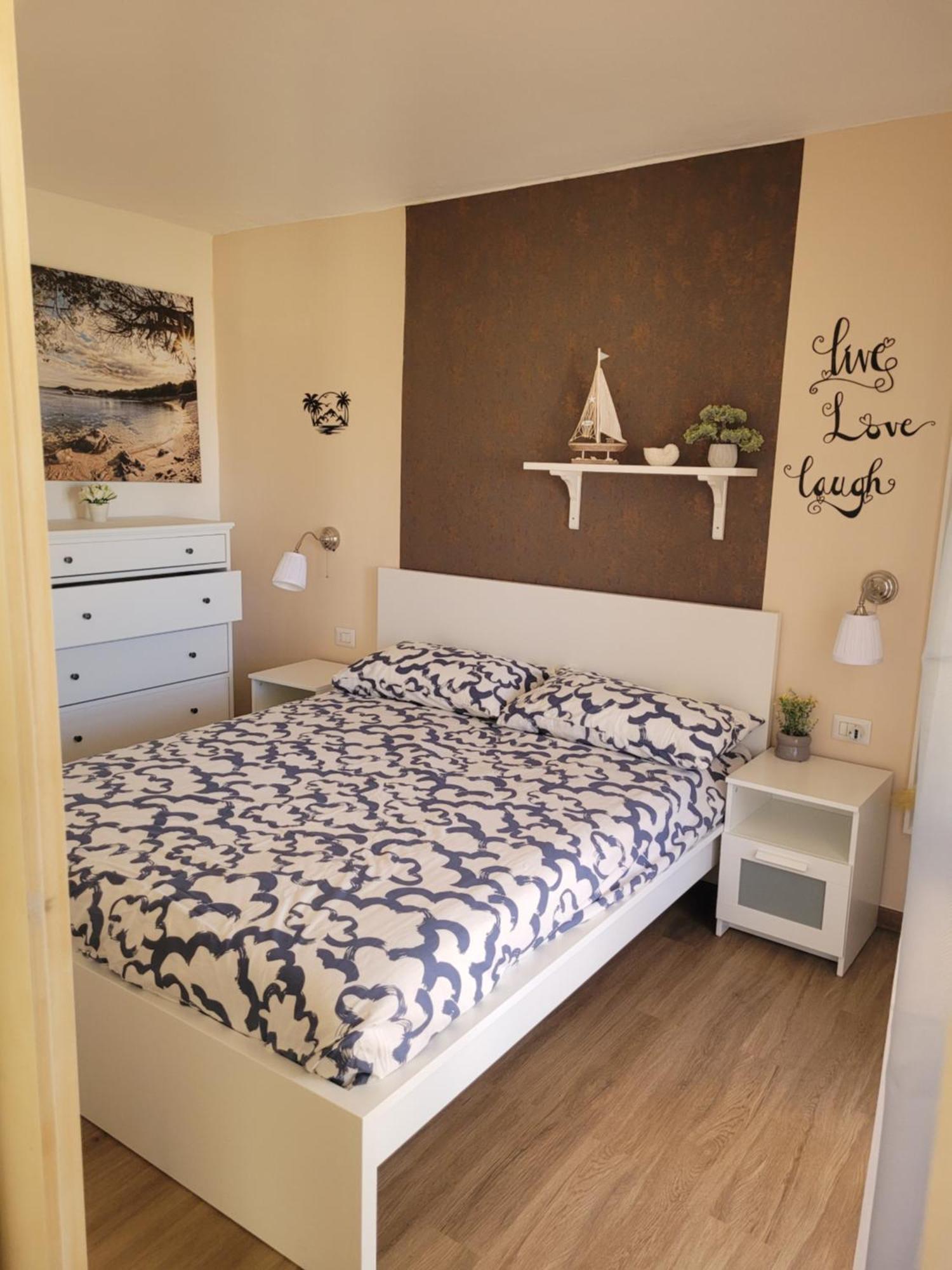 Surf House Mirice Apartment *